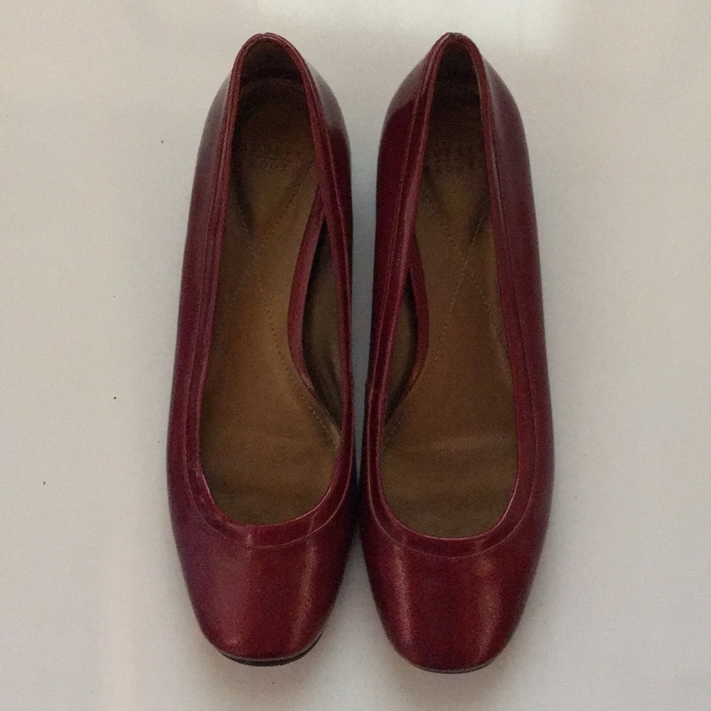 Red shoes